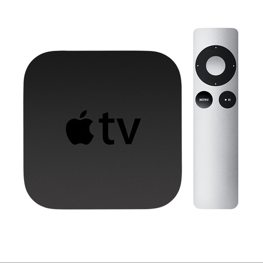 Apple TV + 2 Apple remotes